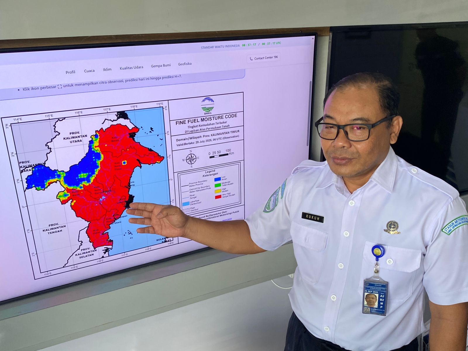 Kepala Stasiun Meteorologi SAMS Sepinggan, Kukuh Ribudiyanto