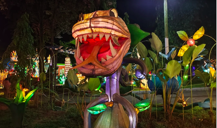 Area Mahakam Lampion Garden.
