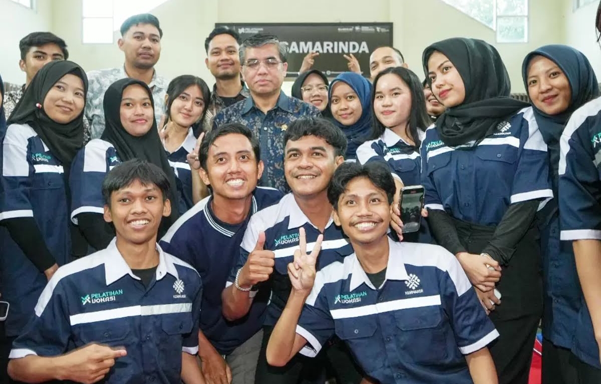 Menaker Yassierli membuka (PBK) Batch 5 dan Project Based Learning (PBL) Batch 3 di Balai Pelatihan Vokasi dan Produktivitas (BPVP) Samarinda, Kaltim, Kamis (30/10/2025). (FOTO: IST)