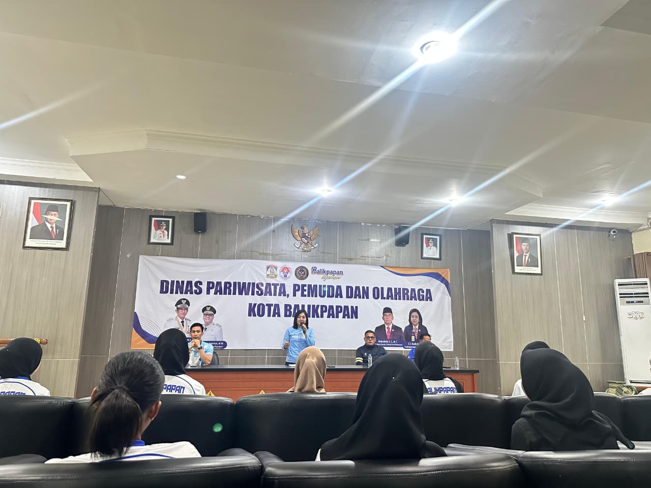 PRESTASI: Suasana audiensi FHI Balikpapan dan Disparpora Balikpapan.
