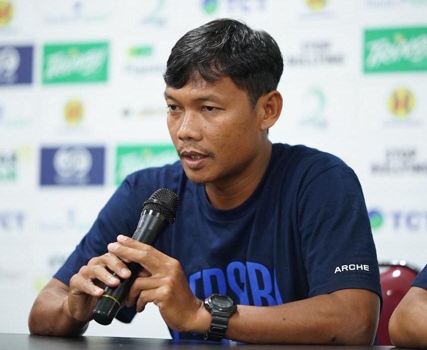 TARGET: Pelatih Persiba Balikpapan M Nasuha menargetkan poin di kandang Barito Putera.