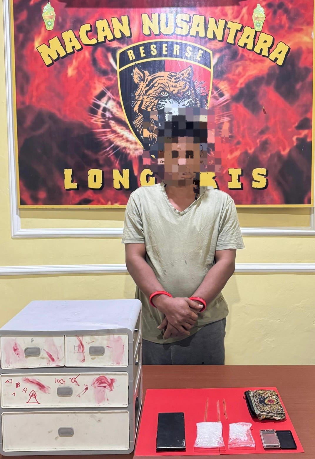 Tersangka bandar sabu-sabu di Long Ikis diringkus polisi.  &nbsp;