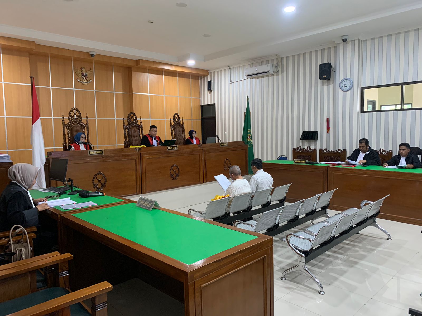 Sidang Korupsi Jamrek CV Arjuna di Pengadilan Tipikor Samarinda, Senin (3/11/2025). Dua terdakwa diadili, Mantan Kadistamben Amrullah dan Dirut CV Arjuna, Idi Erik Idianto. (BAYU/KP)