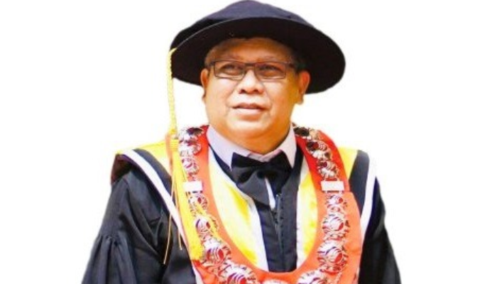 Prof Karta Jayadi, Rektor Universitas Negeri Makassar (UNM).