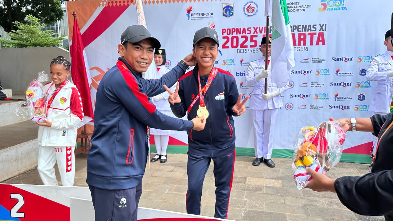 MEMBANGGAKAN: Marinka Azzahra berhasil meraih medali emas perdana untuk Kaltim di Peparpenas 2025 Jakarta.