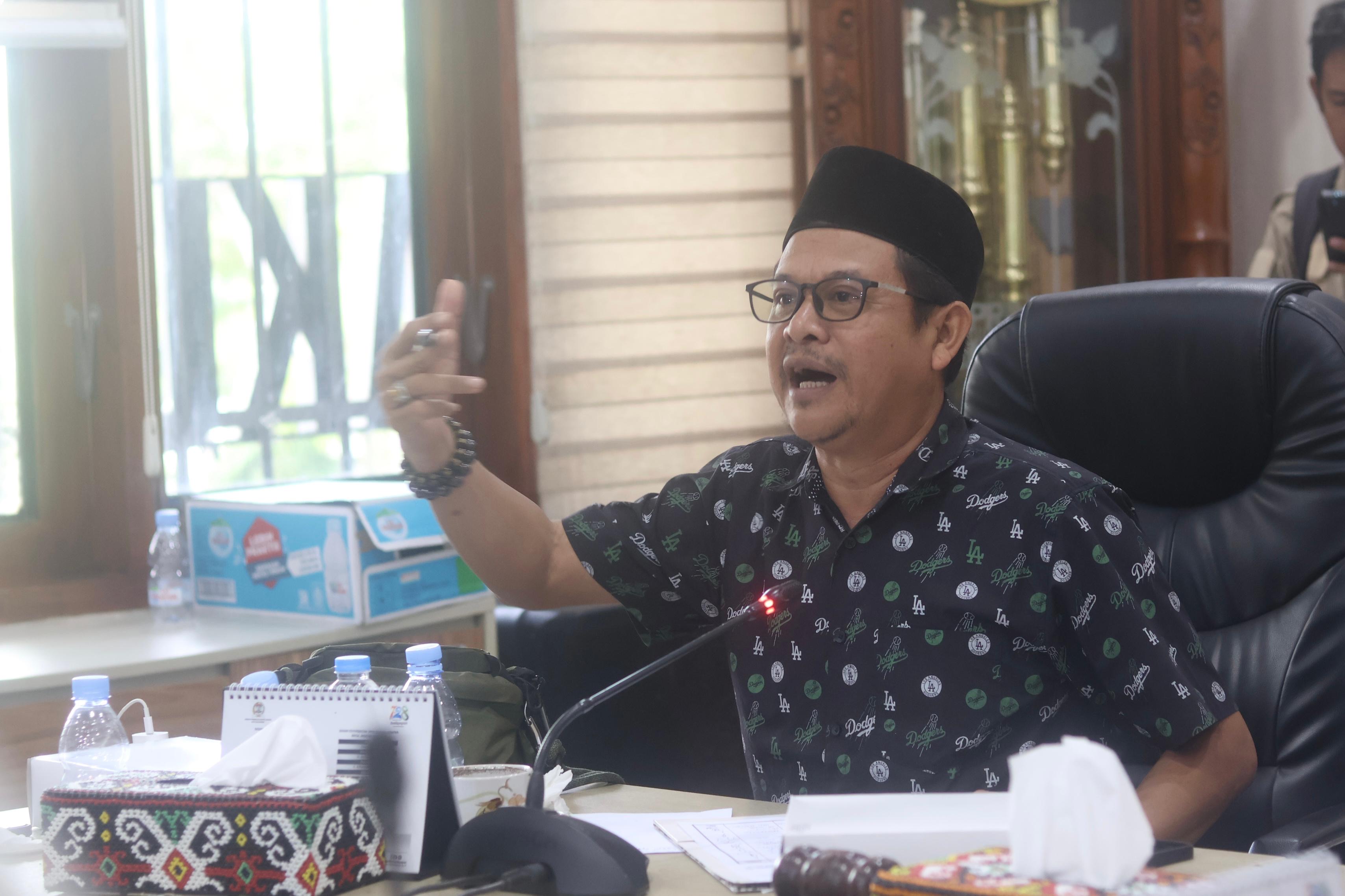 Sekretaris Komisi II DPRD Balikpapan, Taufik Qul Rahman, saat RDP membahas distribusi LPG 3 kilogram.