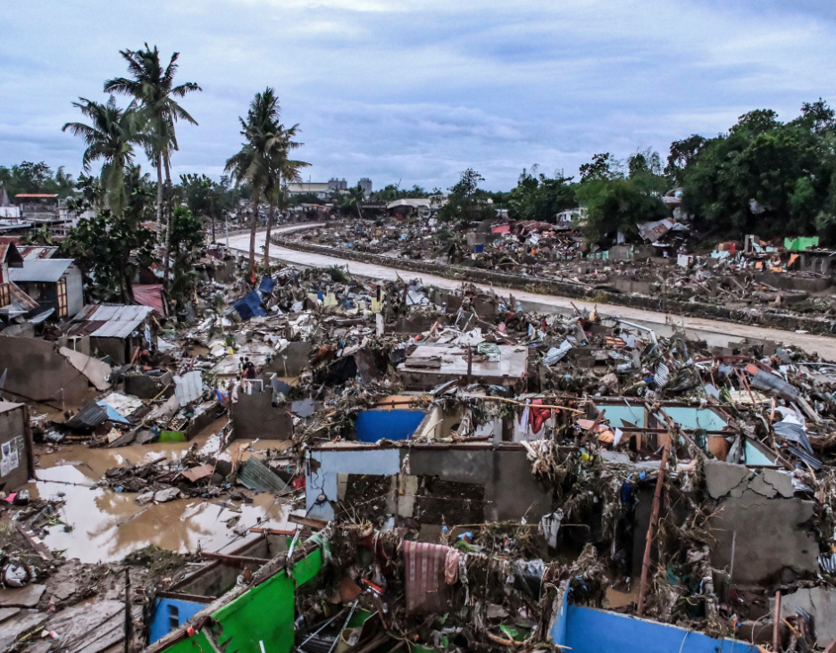Badai Kalmaegi menghancurkan sejumlah rumah.