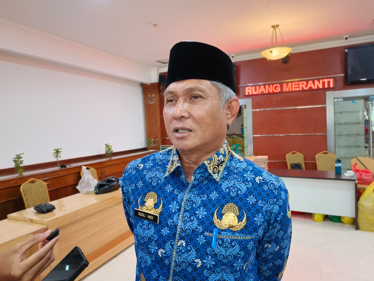 Sekkab Kutim, Rizali Hadi.  &nbsp;