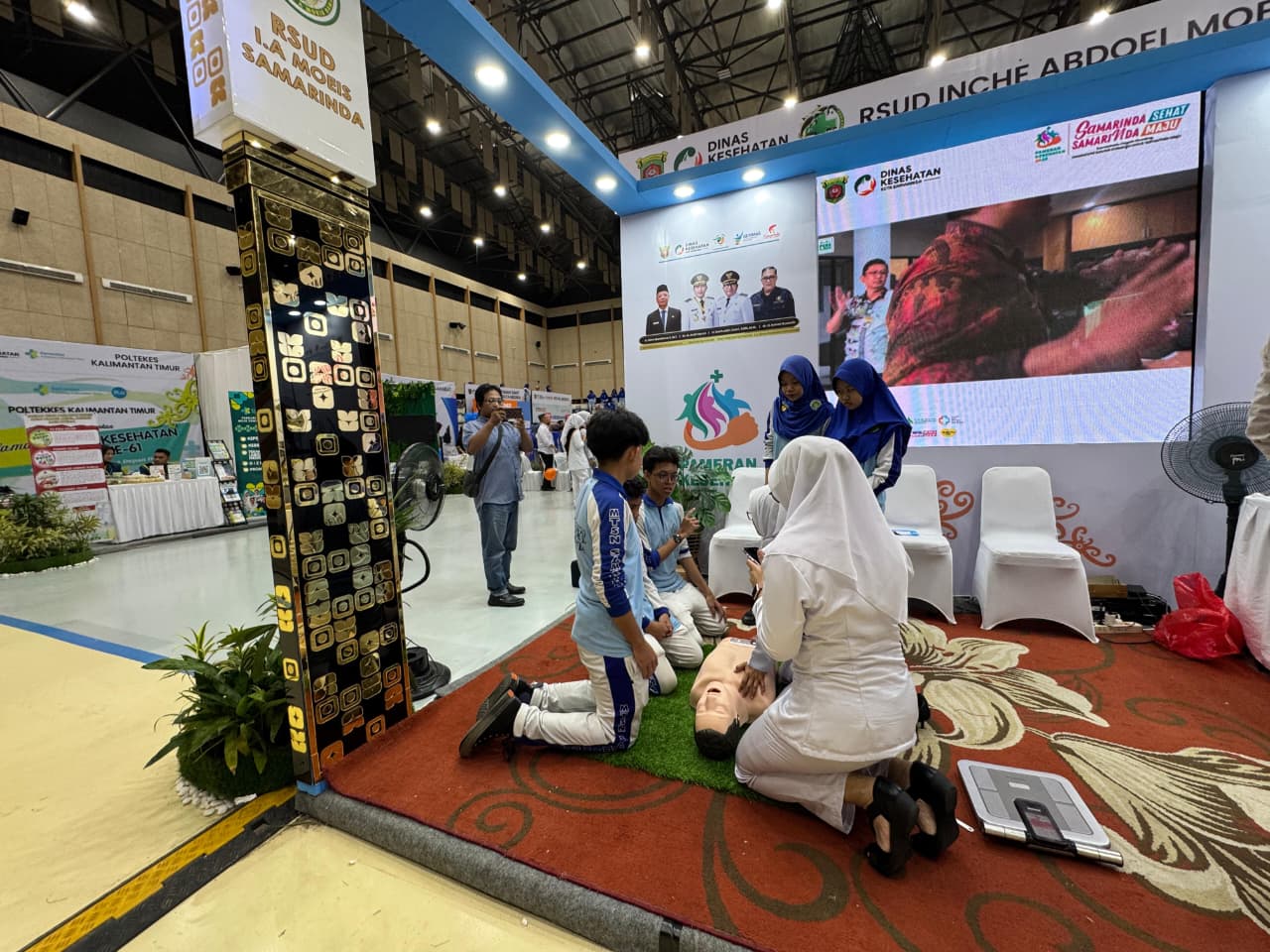 SERU: Salah satu stand milik RSUD IA Mois di gelaran Pameran Kesehatan 2025 garapan Diskes Samarinda di GOR Segiri, Samarinda Kota.