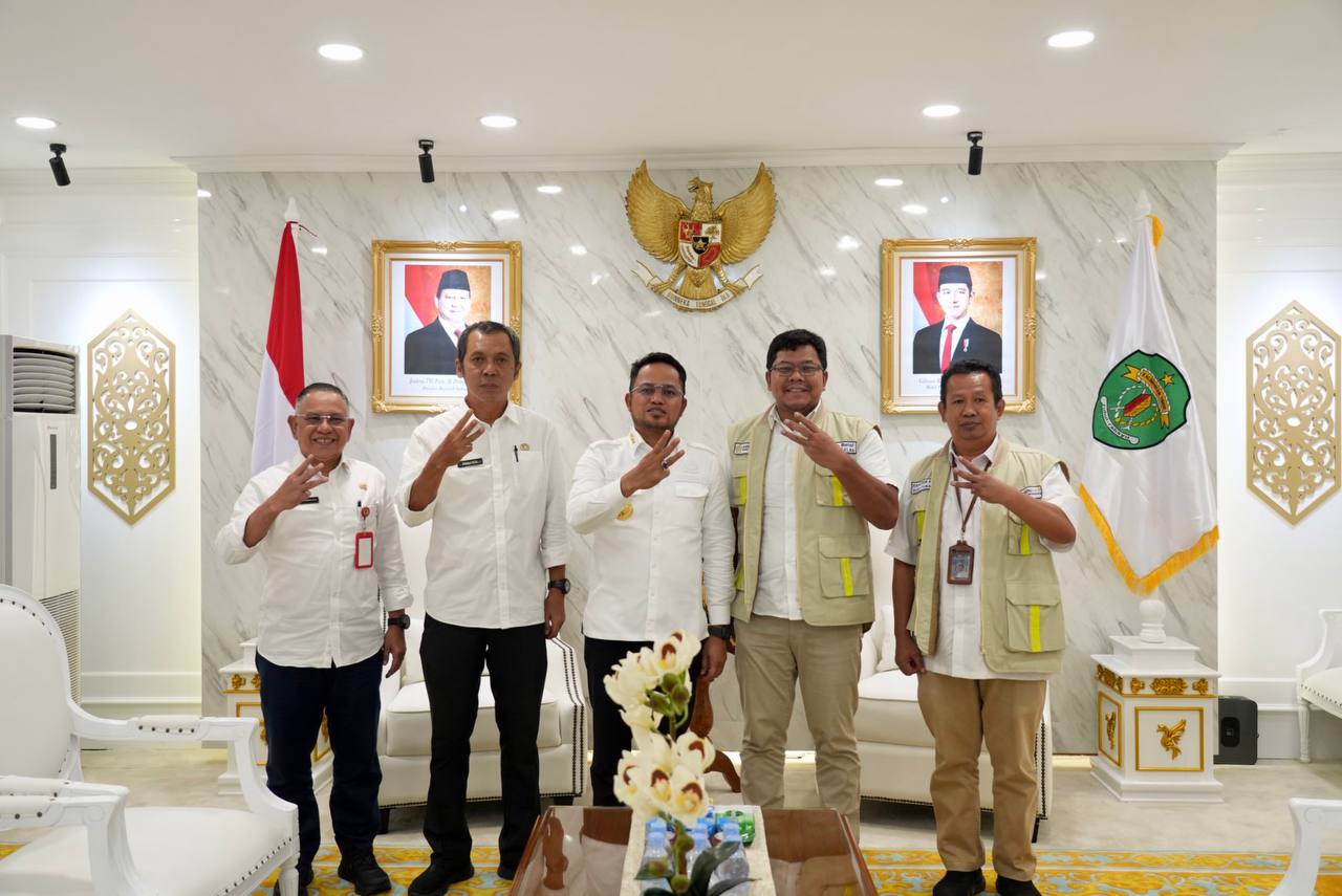 Rudy Mas&rsquo;ud menerima kunjungan jajaran BP3KP Kalimantan II Kementerian PKP. (FOTO ARIEF M/ADPIMPROV KALTIM)