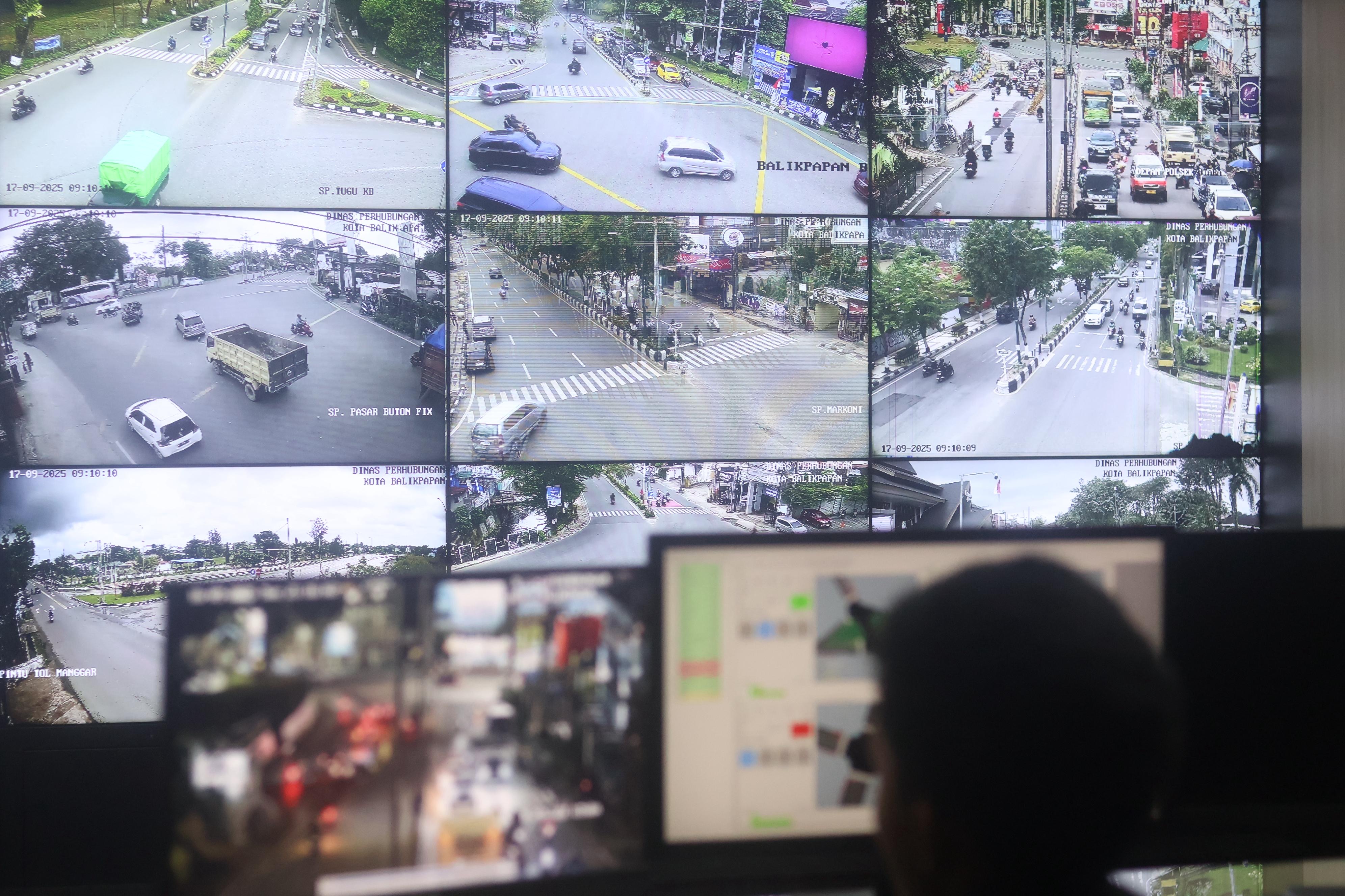 TMC Dinas Perhubungan yang bakal bisa diakses melalui B-Connect.