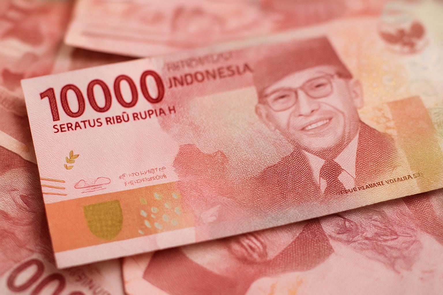 Ilustrasi uang Rp 600 ribu untuk pekerja