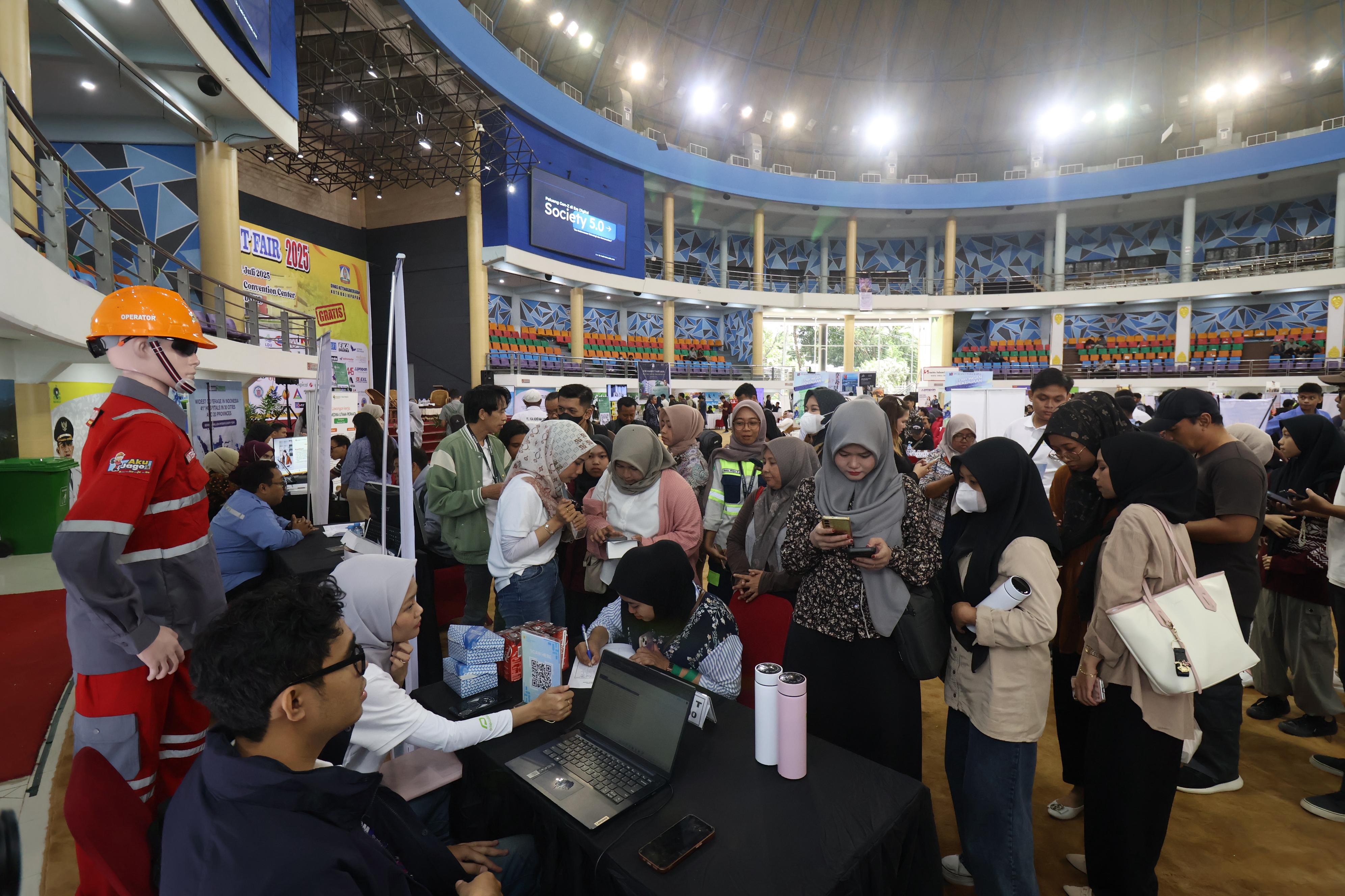 Ilustrasi Job Market Fair Balikpapan 2025.