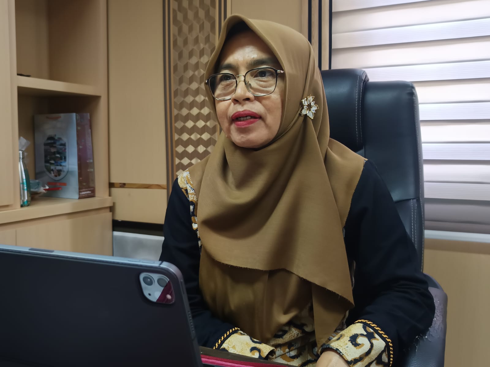 Kepala Disdukcapil Balikpapan Tirta Dewi