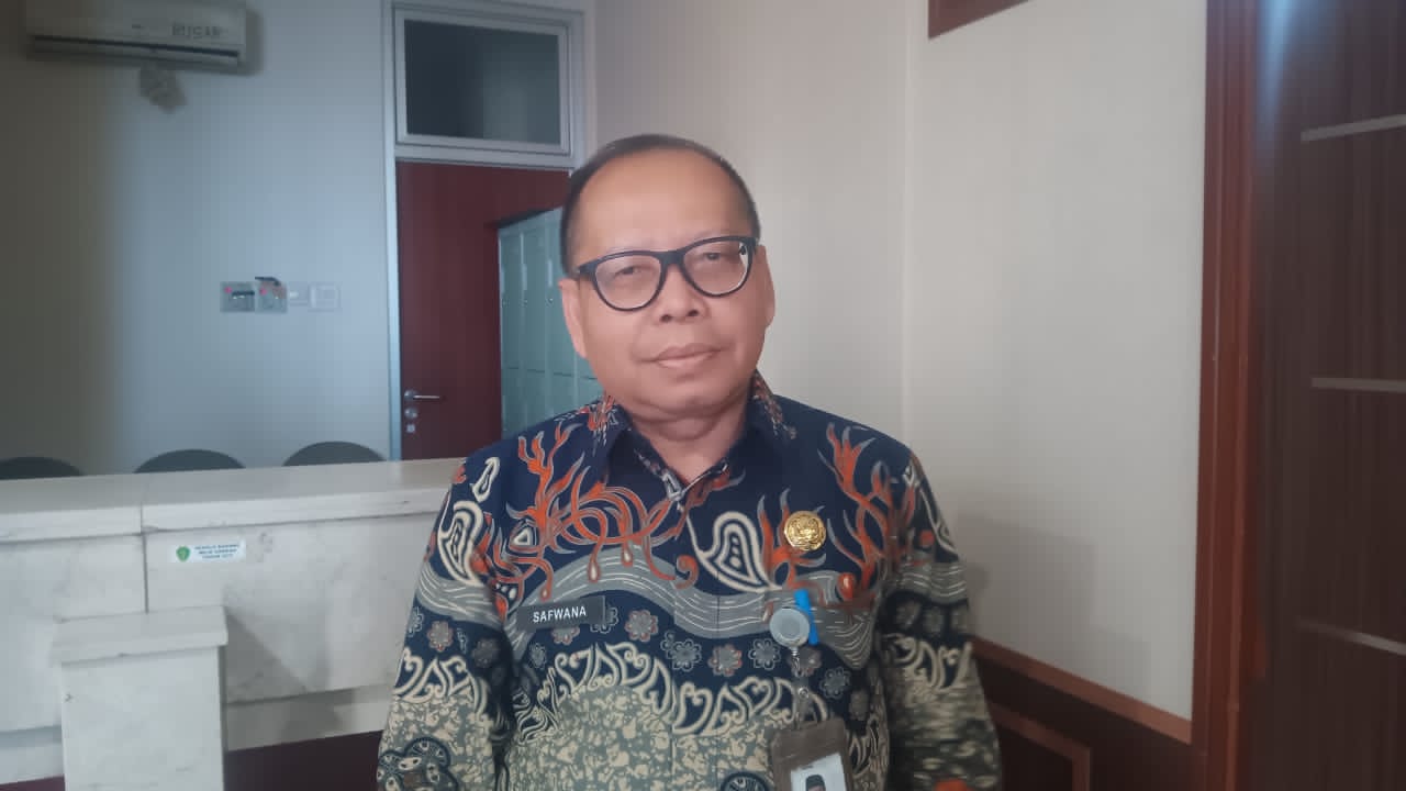 Kepala DLH PPU Safwana