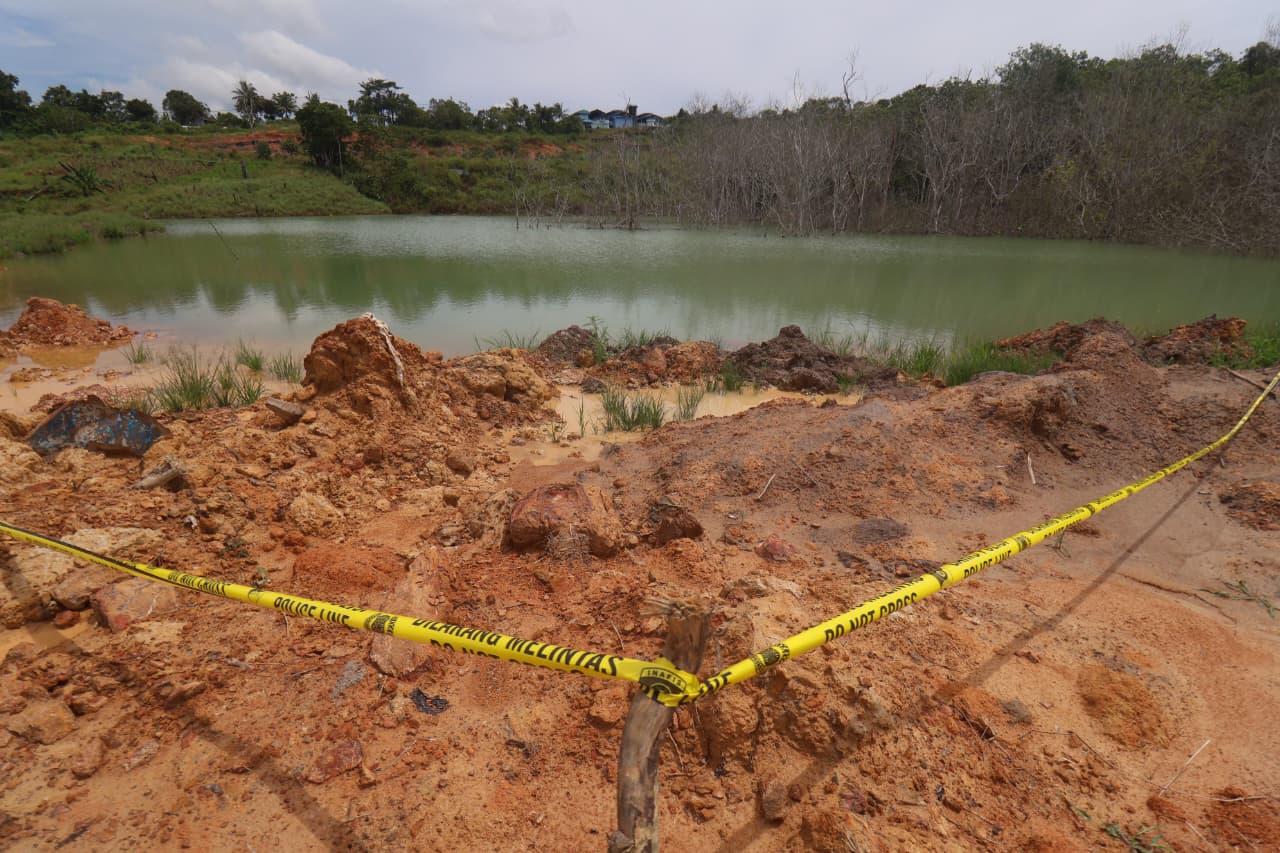 KUBANGAN MAUT: Lokasi kubangan yang membuat enam anak tenggelam dan meninggal dunia, Senin (17/11).