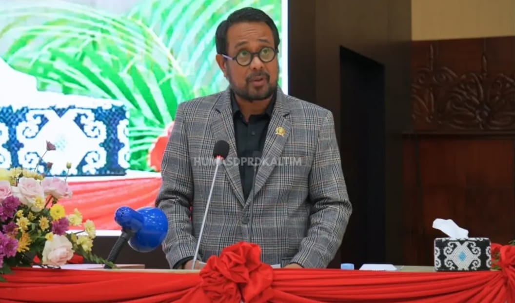 Ketua Komisi II, Sabaruddin Panrecalle.(BAYU/KP)