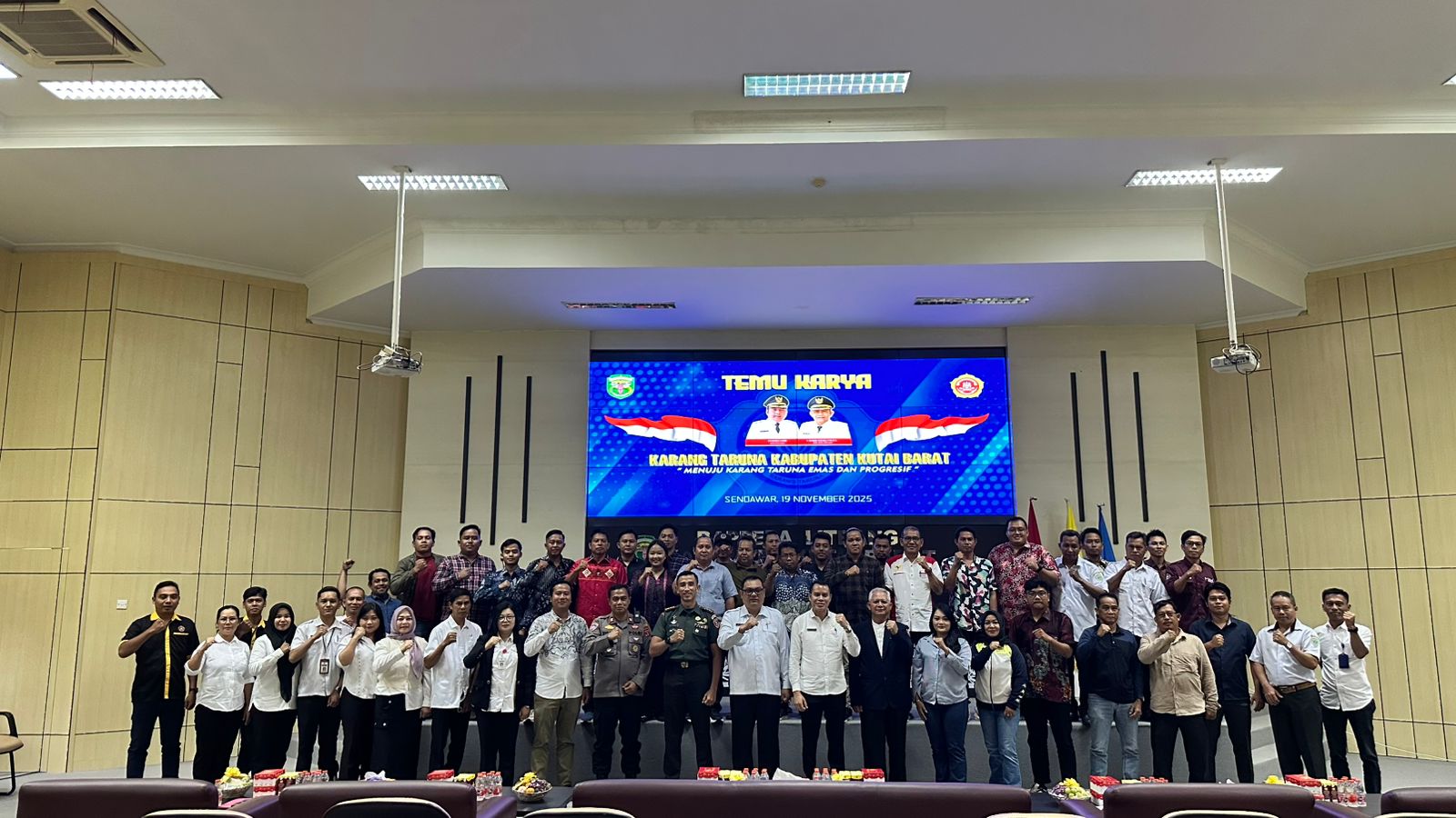 MUSYAWARAH: Peserta temu karya Karang Taruna Kabupaten Kutai Barat.