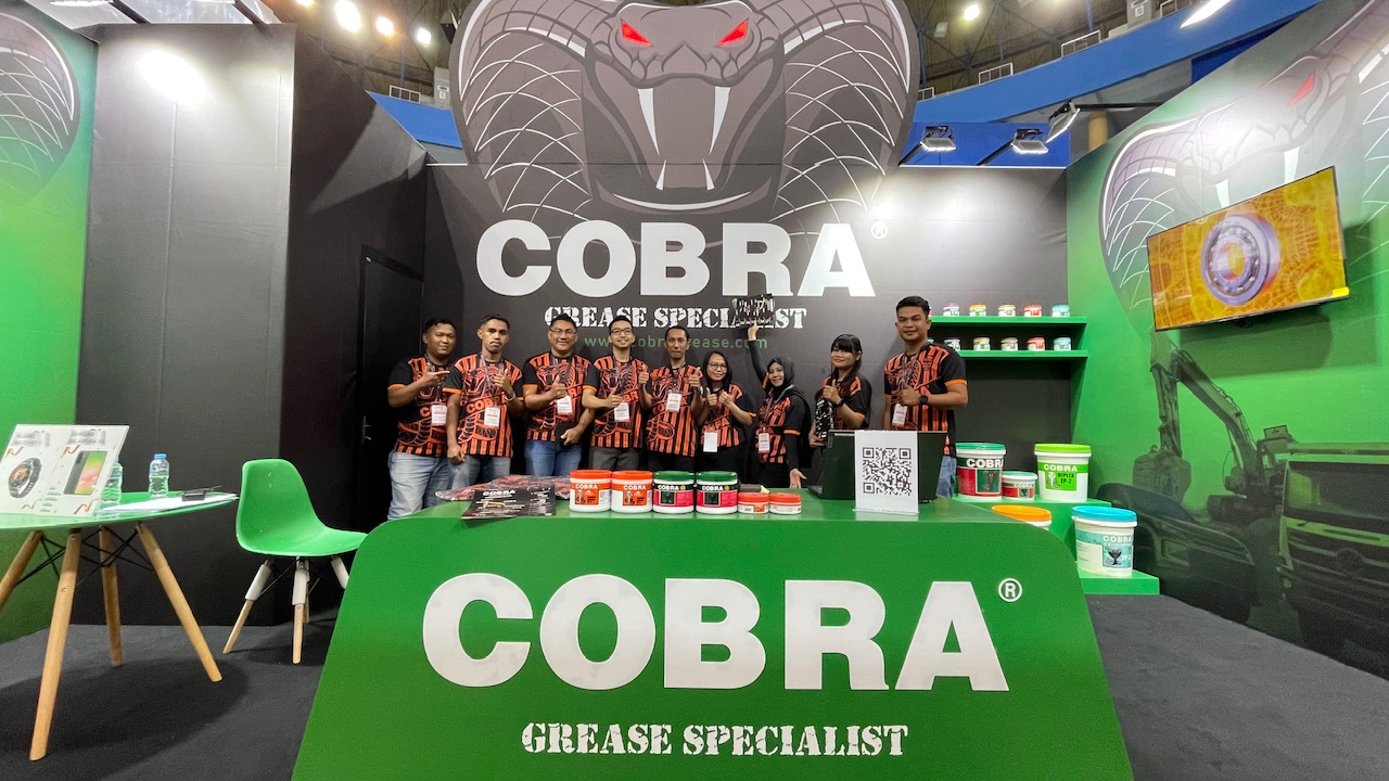 Kunjungi stand Cobra Grease dan dapatkan hadiah langsung hingga souvenir menarik selama pameran berlangsung.
