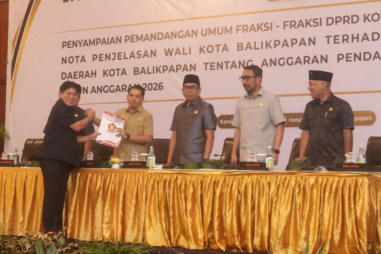 Fraksi Gerindra menyampaikan pemandangan umum terhadap perubahan nota penjelasan wali kota atas Raperda APBD 2026.  &nbsp;