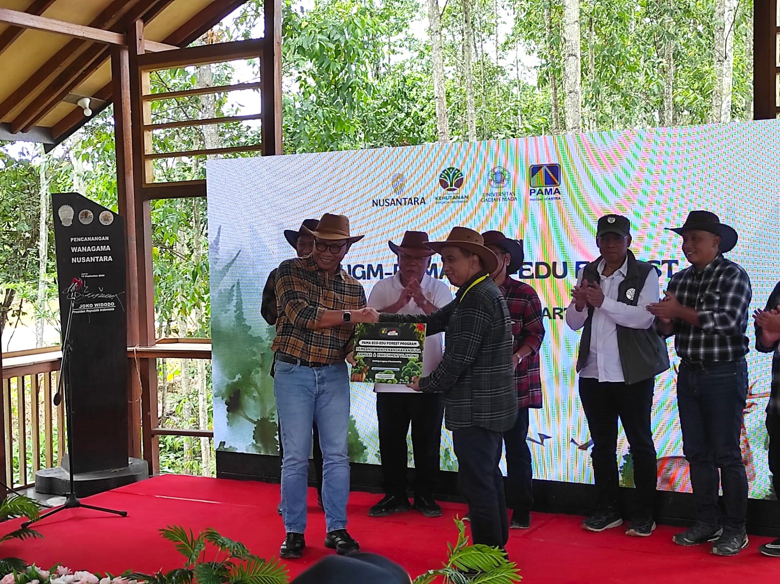 Kolaborasi antara PAMA, UGM dan Otorita IKN di Eco-Edu Forest.