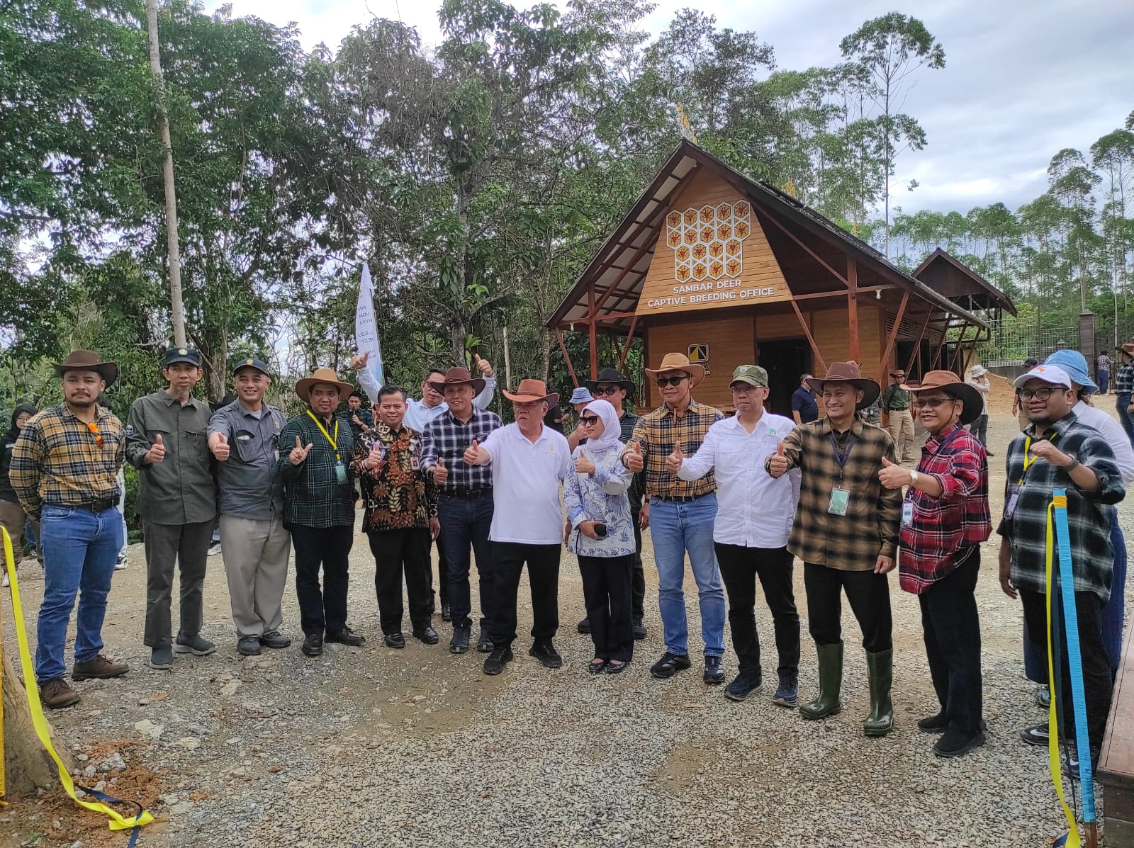 KONSERVASI: Peluncuran program konservasi dan pendidikan kehutanan bertajuk PAMA Eco-Edu Forest di IKN, Kamis (20/11/2025).