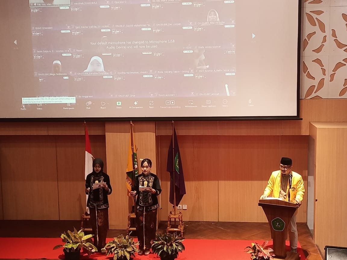 AJANG TAHUNAN: Rektor Unmul, Prof Abdunnur memberikan sambutan dalam kegiatan 4th Mulawarman International Conference on Tropical Public Health (MICTOPH), Kamis (21/11).