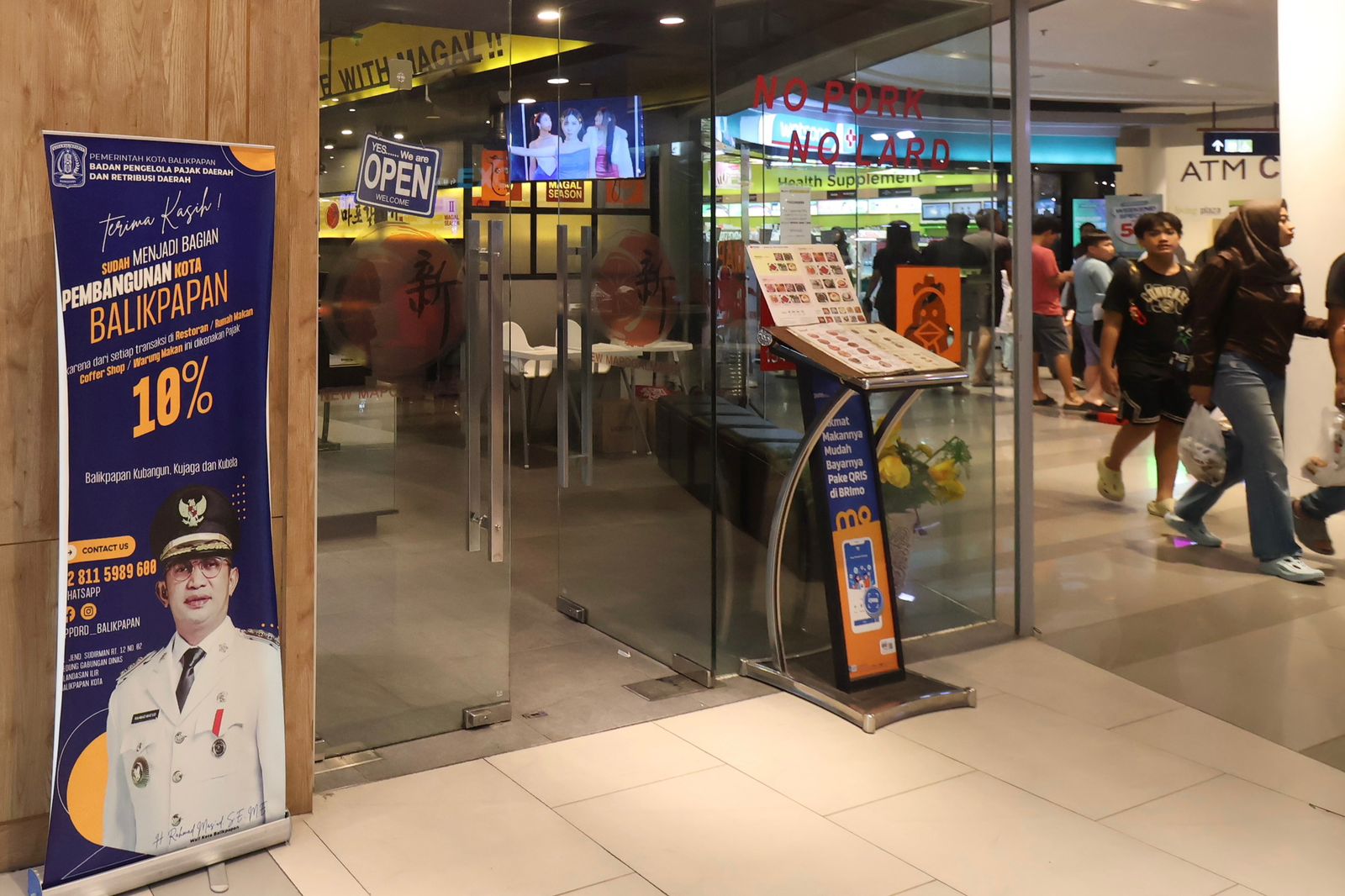 PENDAPATAN: Pertumbuhan restoran dan cafe turut menyumbang pajak daerah yang cukup besar.