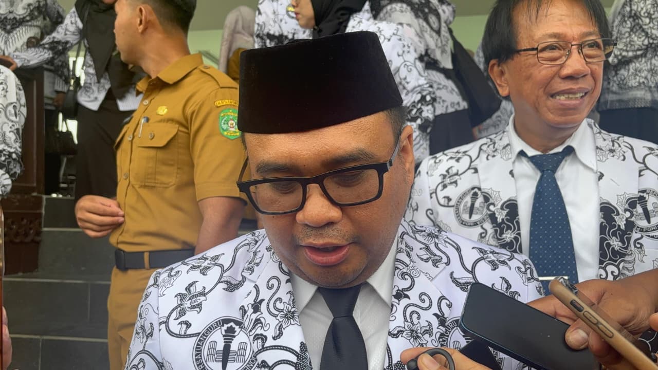 Aulia Rahman Basri menjawab isu dirinya gabung Gerindra.