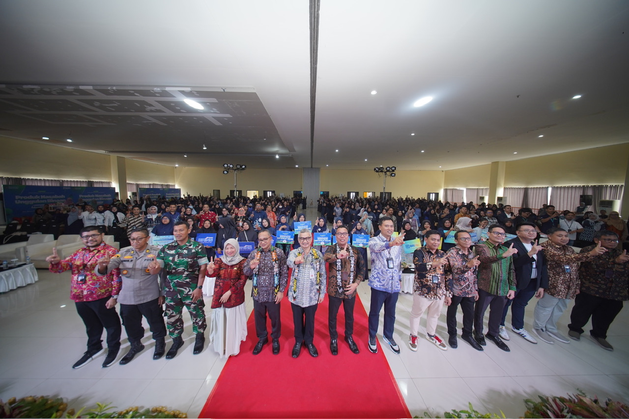 ANTUSIAS: Program Pengembangan Kapasitas Usaha (PKU) Akbar digelar di Gedung Parkir Klandasan yang dihadiri oleh lebih dari 500 peserta.