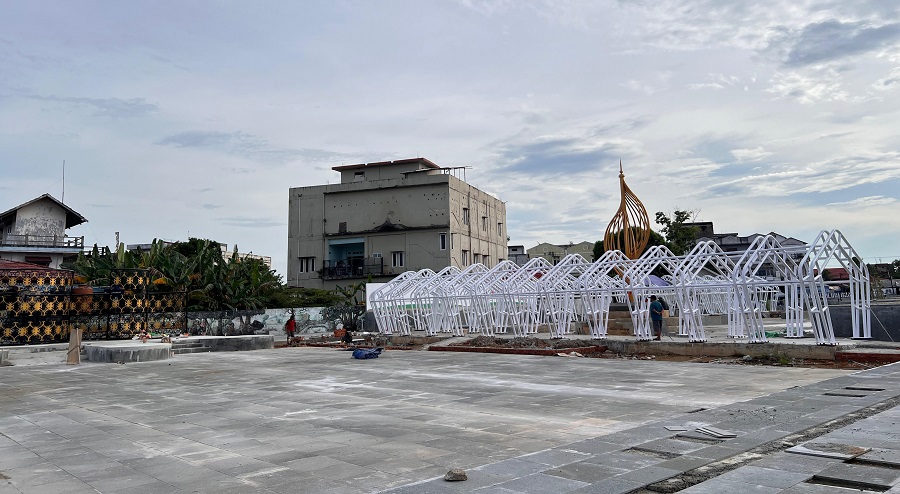 BERUBAH: Eks lokasi Wisata Belanja (Wisbel) kuliner di Jalan Ponorogo Kecamatan Tanah Grogot ini akan di bangun taman bermain anak dan trek joging.