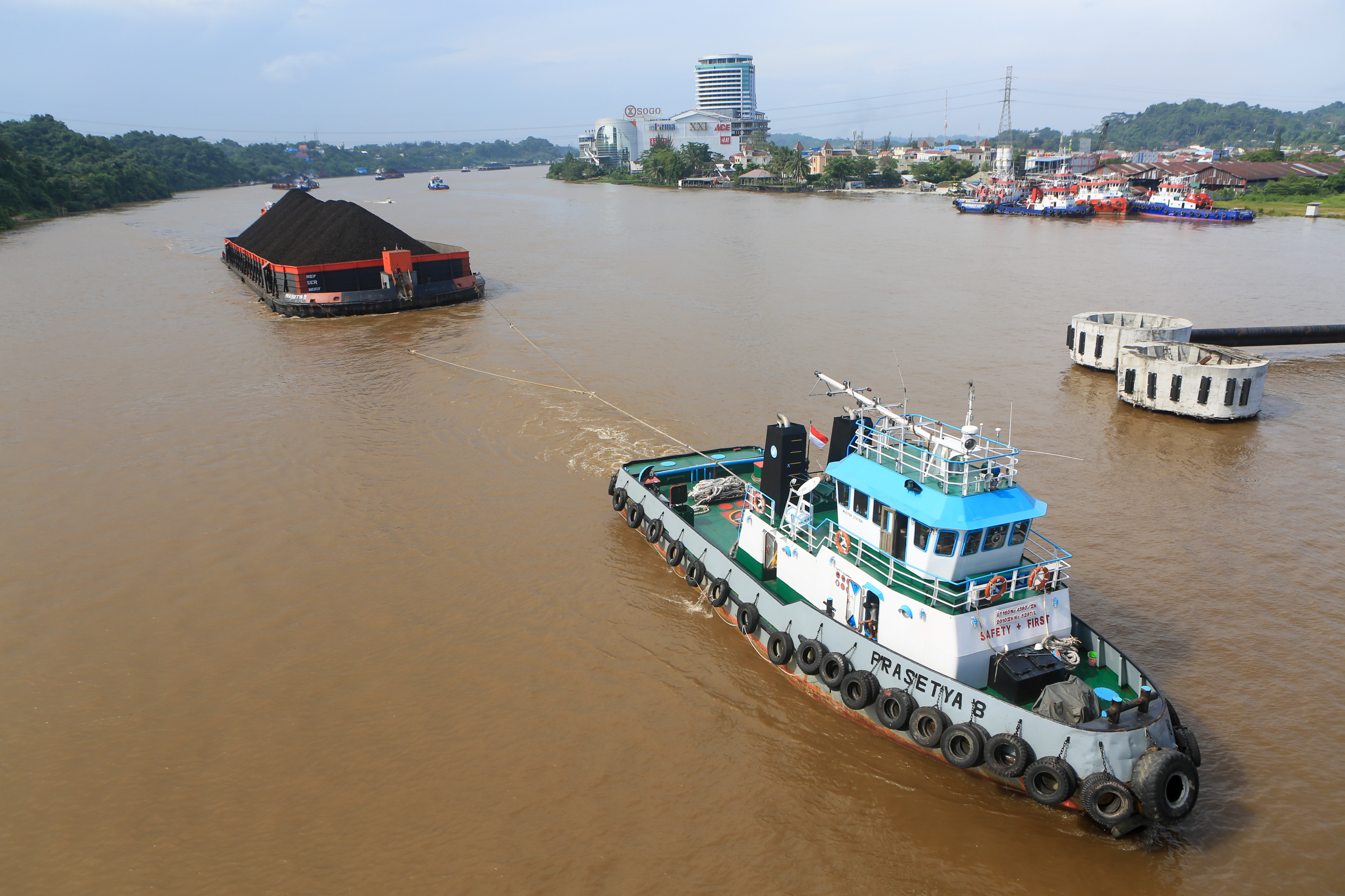 Di tengah kondisi pemotongan transfer dari pusat, sungai-sungai di Kaltim, khususnya Mahakam, bisa jadi sumber pendapatan bagi daerah. (RAMA/KP)