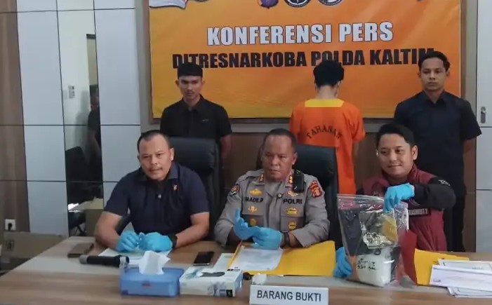 NARKOBA. Pengungkapan narkoba dilakukan Ditresnarkoba Polda Kaltim mengamankan satu orang tersangka.
