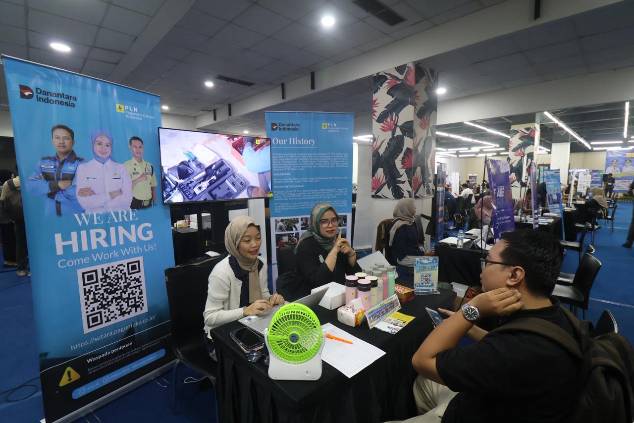 Job Market Fair berlokasi di Function Hall Balikpapan Trade Center  &nbsp;