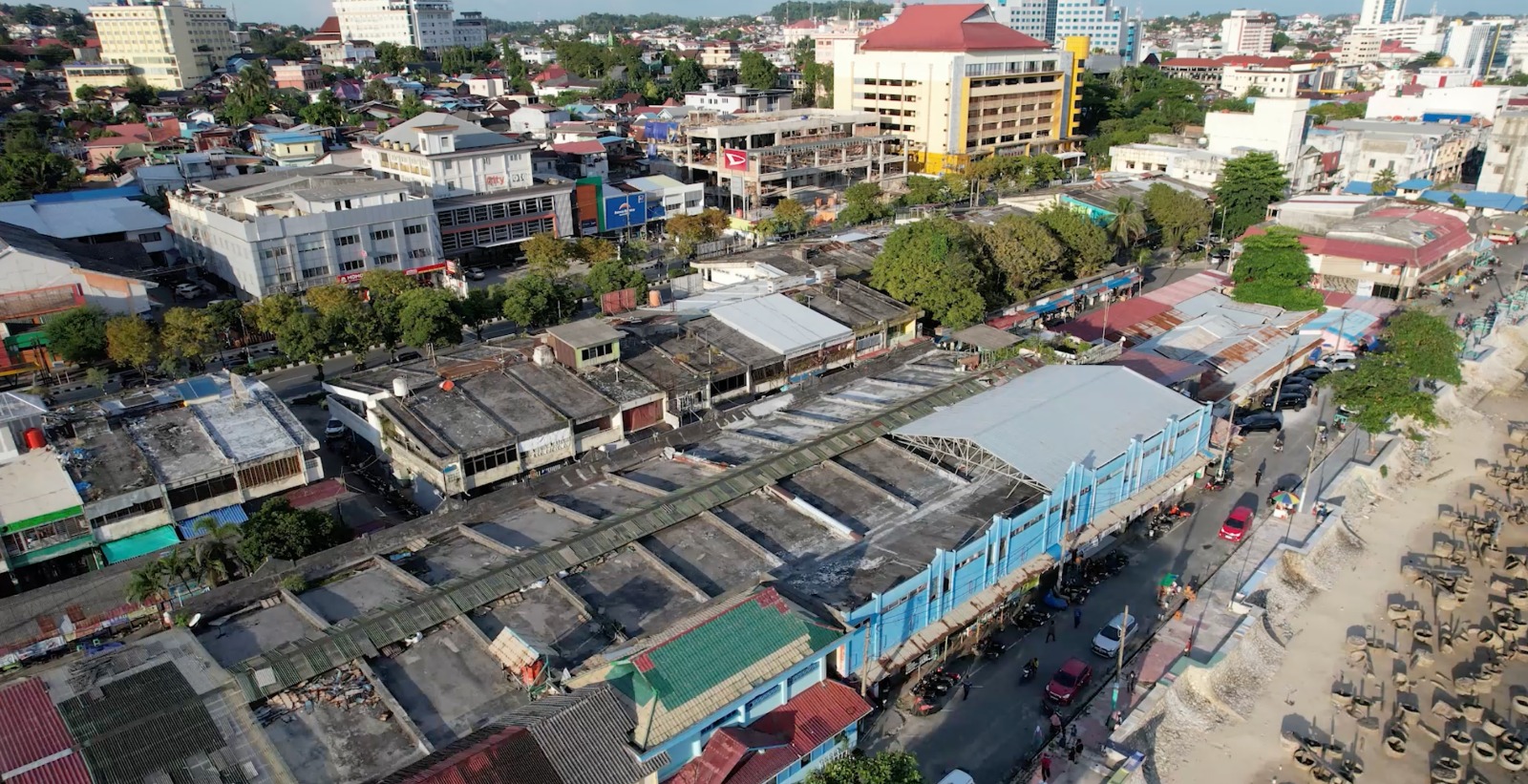 SEKSI UNTUK INVESTASI: Balikpapan masih sangat seksi bagi penanam modal. Untuk menopang iklim investasi yang sehat dibutuhkan perda yang menjamin kepastian hukum, termasuk pedoman pemanfaatan aset.