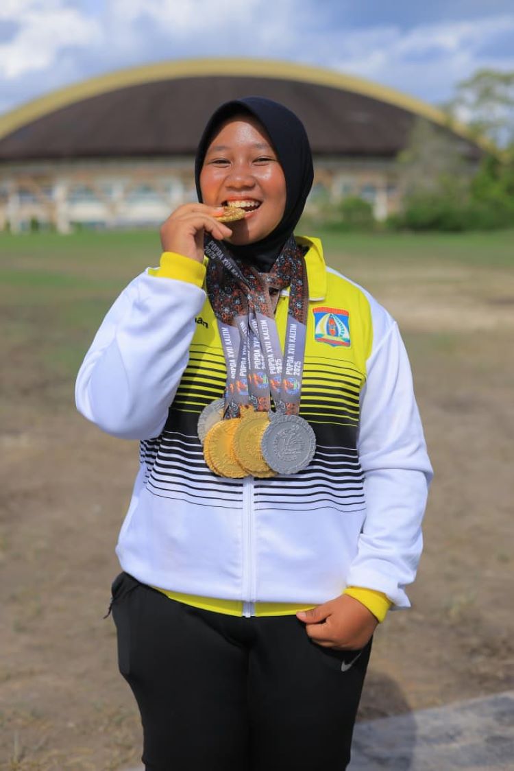 MEMUKAU : Nasya Aqila Nafasatul Huda tuntaskan target prestasi di Popda PPU.