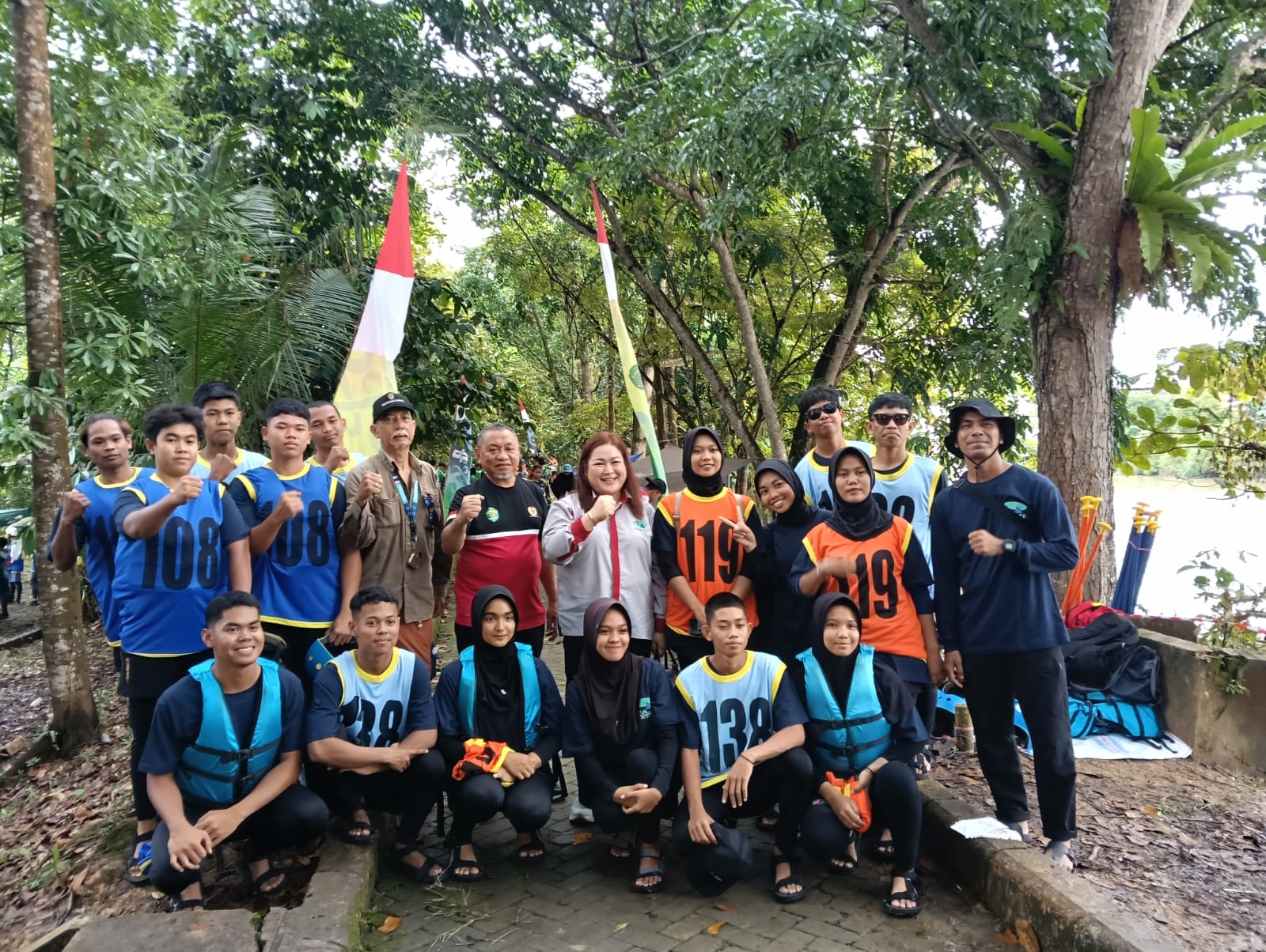 PERSAINGAN DIMULAI: Atlet arung jeram dari 10 pengcab siap bersaing memperebutkan tiket ke Porprov 2026 di Paser.