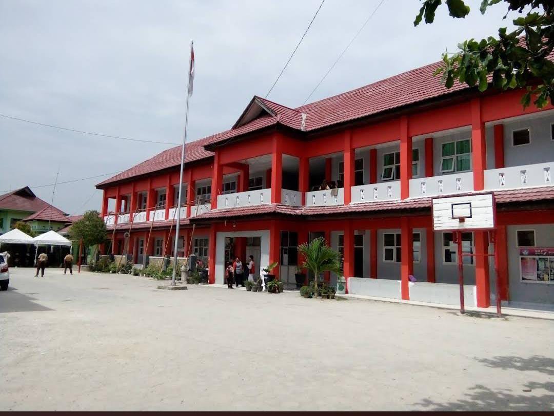 Area SMP 7 saat ini tidak bisa lagi melakukan pengembangan sehingga Pemkot Bontang berencana untuk merelokasi ke Gunung Elai.
