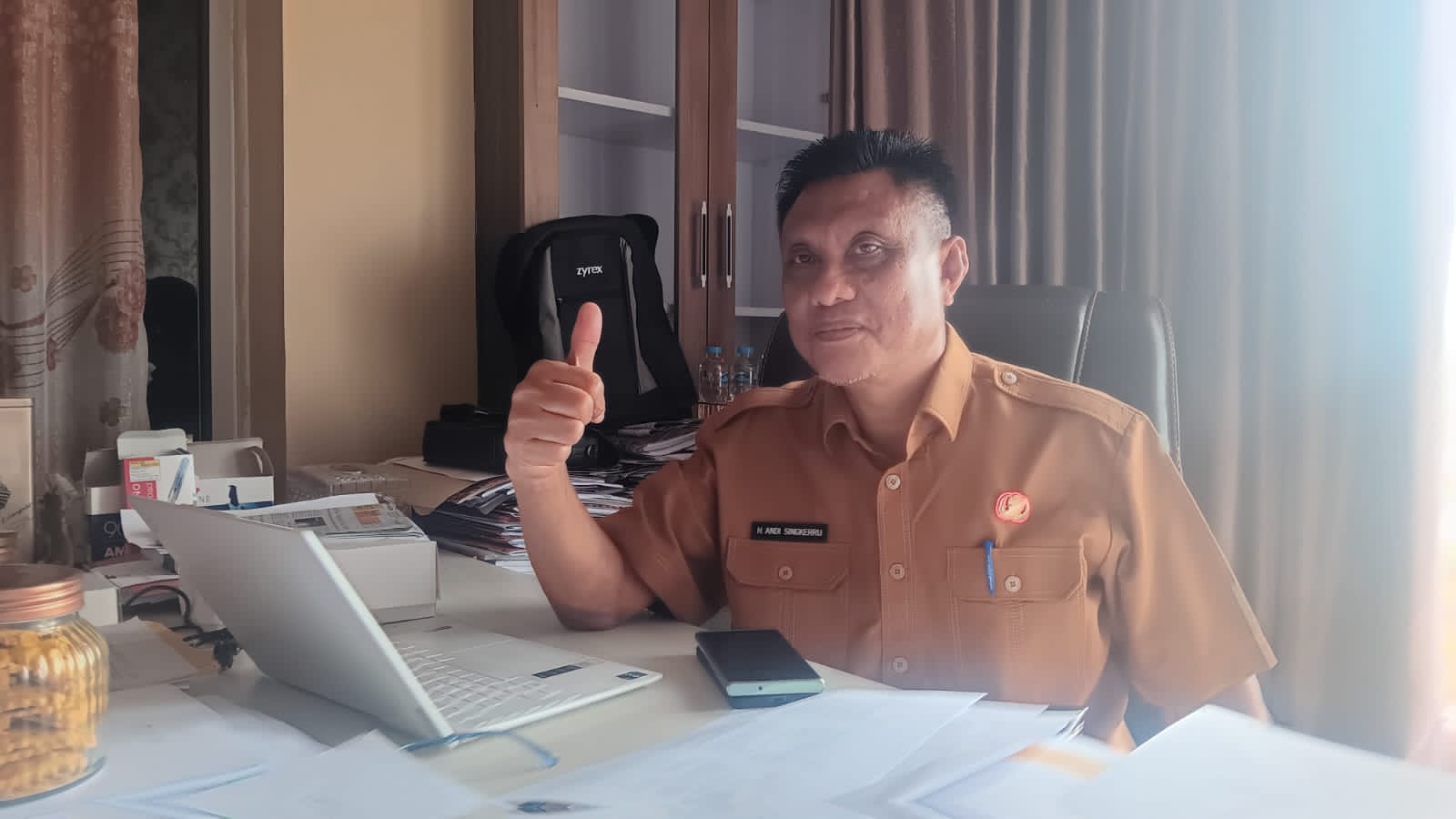 Kepala Disdikpora PPU, Andi Singkerru.