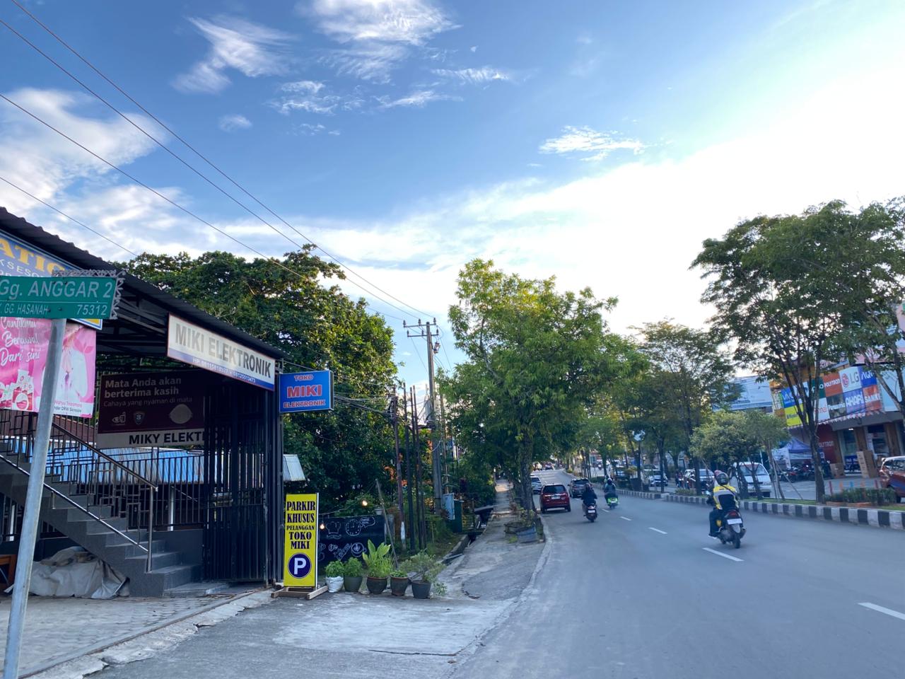 Lanjutan perbaikan saluran drainase dan trotoar di Jalan Ahmad Yani potensi besar tidak diakomodasi di tahun depan.
