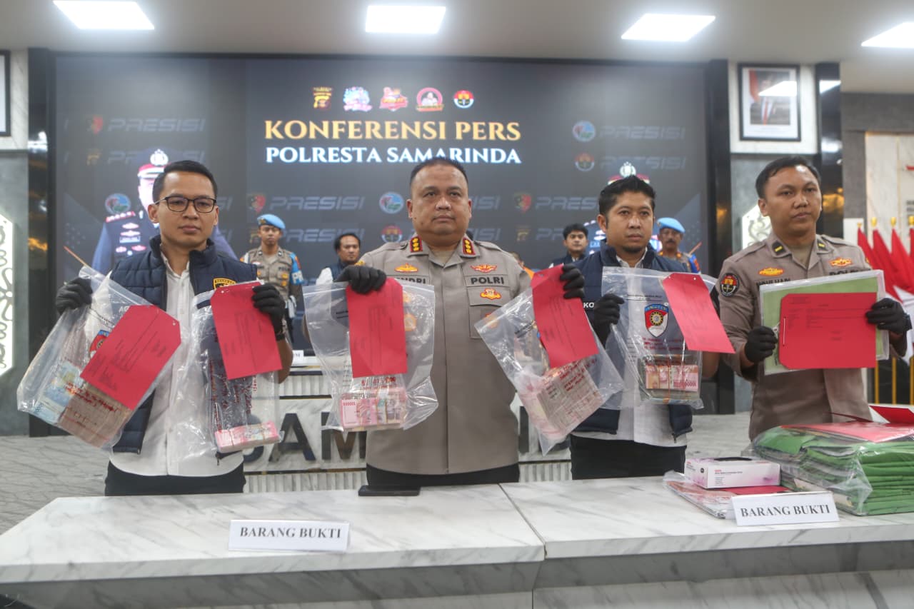 Polresta Samarinda akhirnya menetapkan dua tersangka dalam kasus tindak pidana korupsi di tubuh Perusda BPR Samarinda.