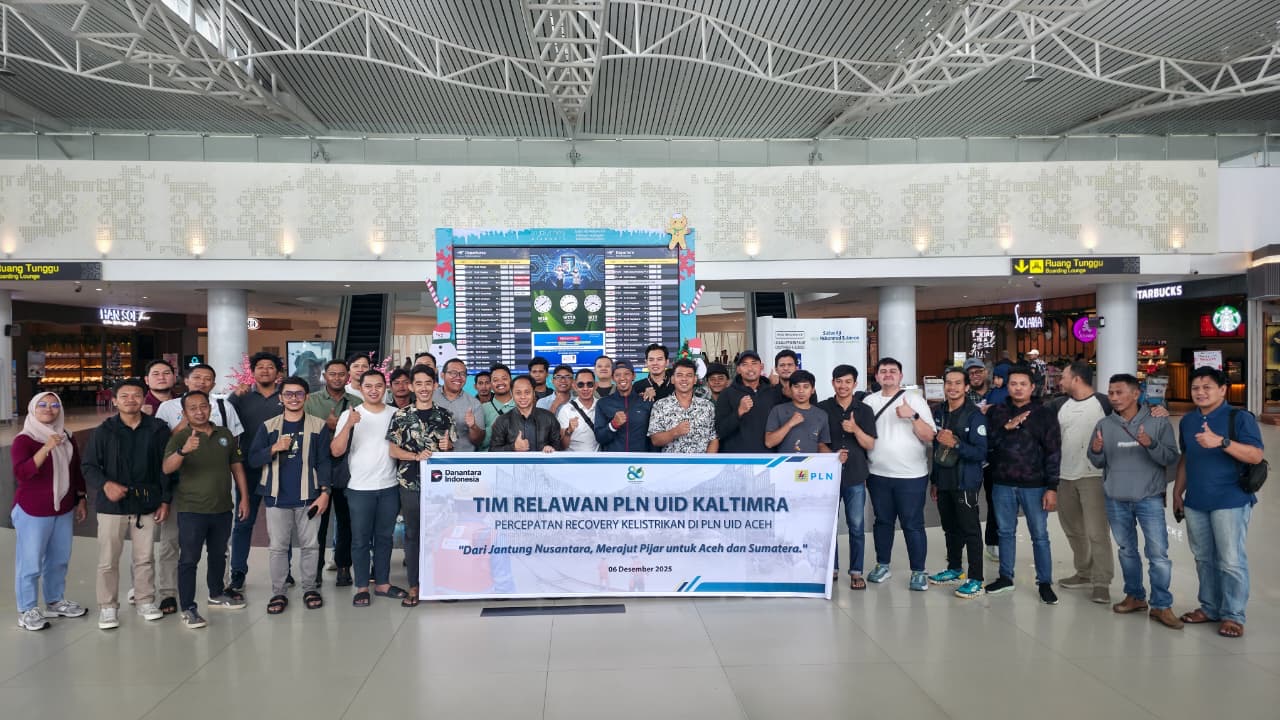 MISI KEMANUSIAAN: Sebanyak 18 relawan gabungan yang bersiap diberangkatkan ke Sumatera dalam misi percepatan pemulihan kelistrikan, Sabtu (06/12).