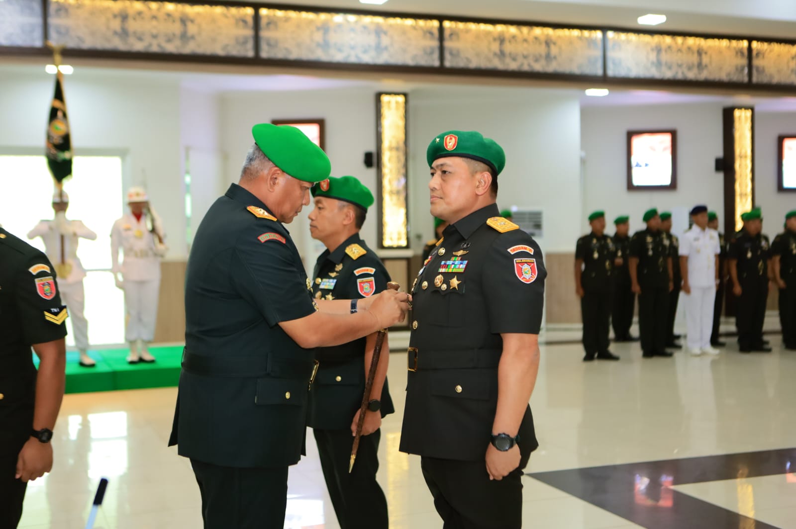 Mayjen Rudy Rachmat Nugraha saat sertijab Kasdam VI/Mulawarman di Aula Makodam VI/Mulawarman, Senin (8/12).