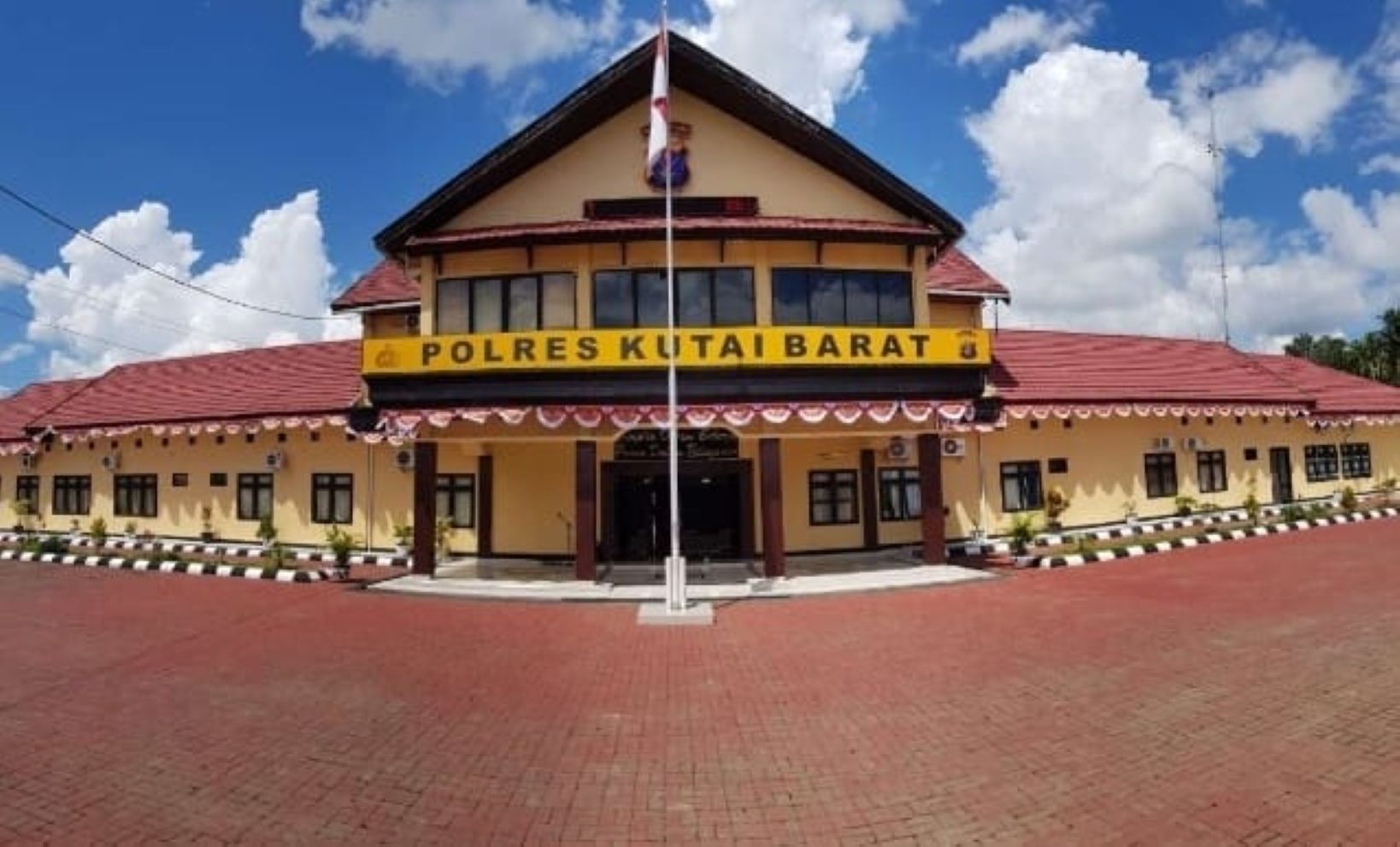 Mapolres Kutai Barat  &nbsp;
