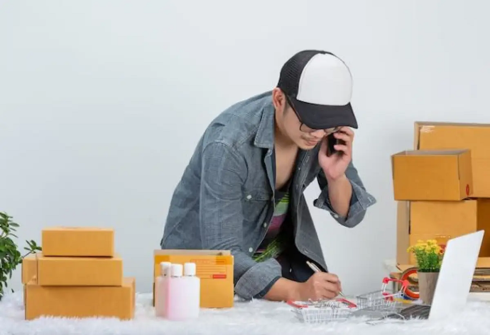 TANTANGAN: Saat ini menjadi momentum bagi pekerja untuk mulai memiliki usaha sampingan atau side hustle.