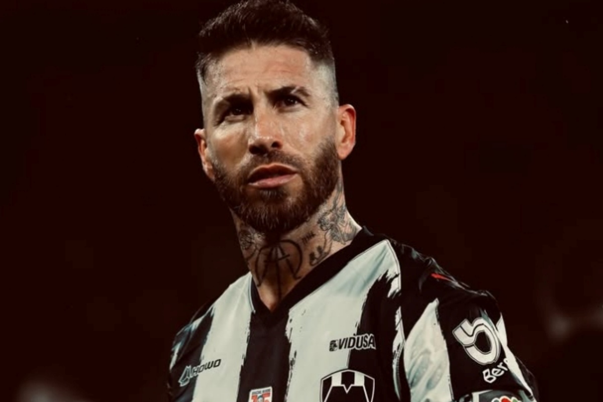 Sergio Ramos kembali jadi pusat perhatian di Sevilla setelah dikabarkan menjadi kandidat kuat pemilik klub.