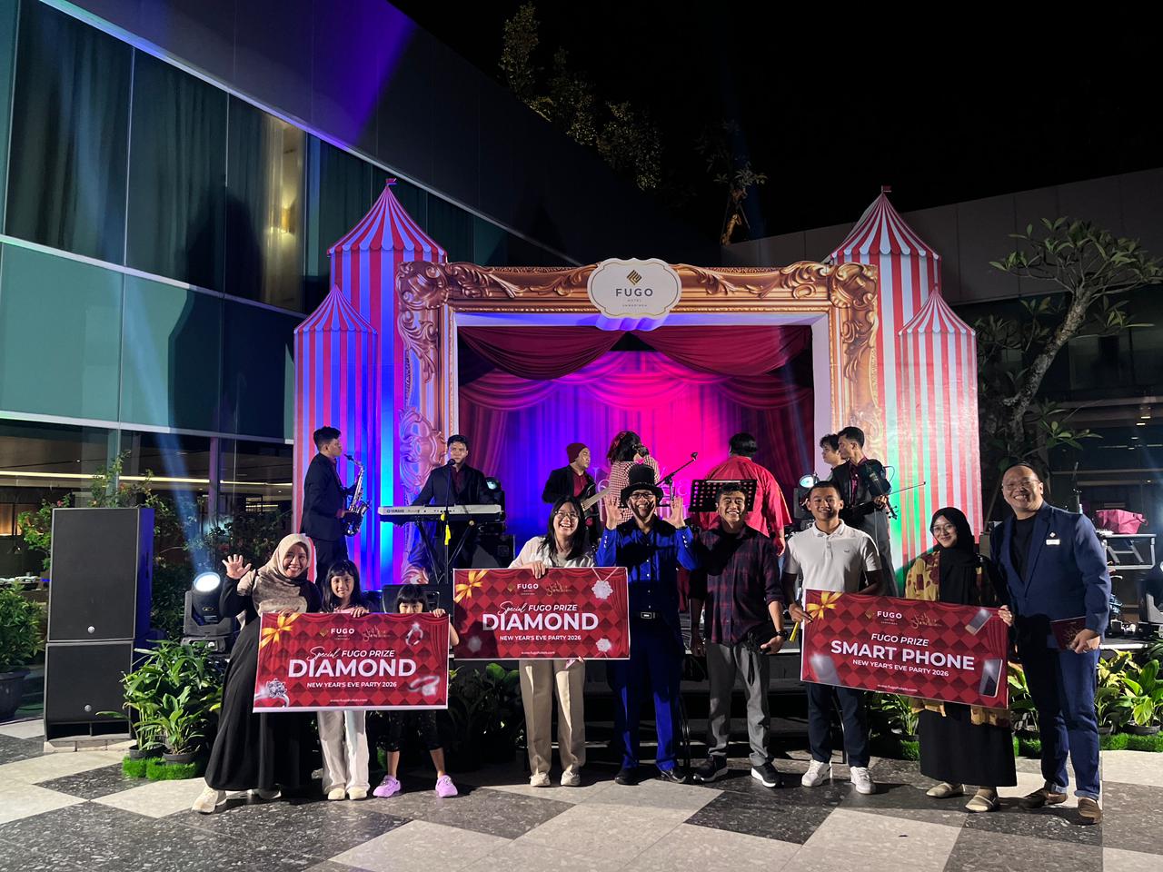 FUGO Hotel Samarinda sukses menggelar perayaan malam pergantian tahun bertajuk &ldquo;A New Year Showtime".