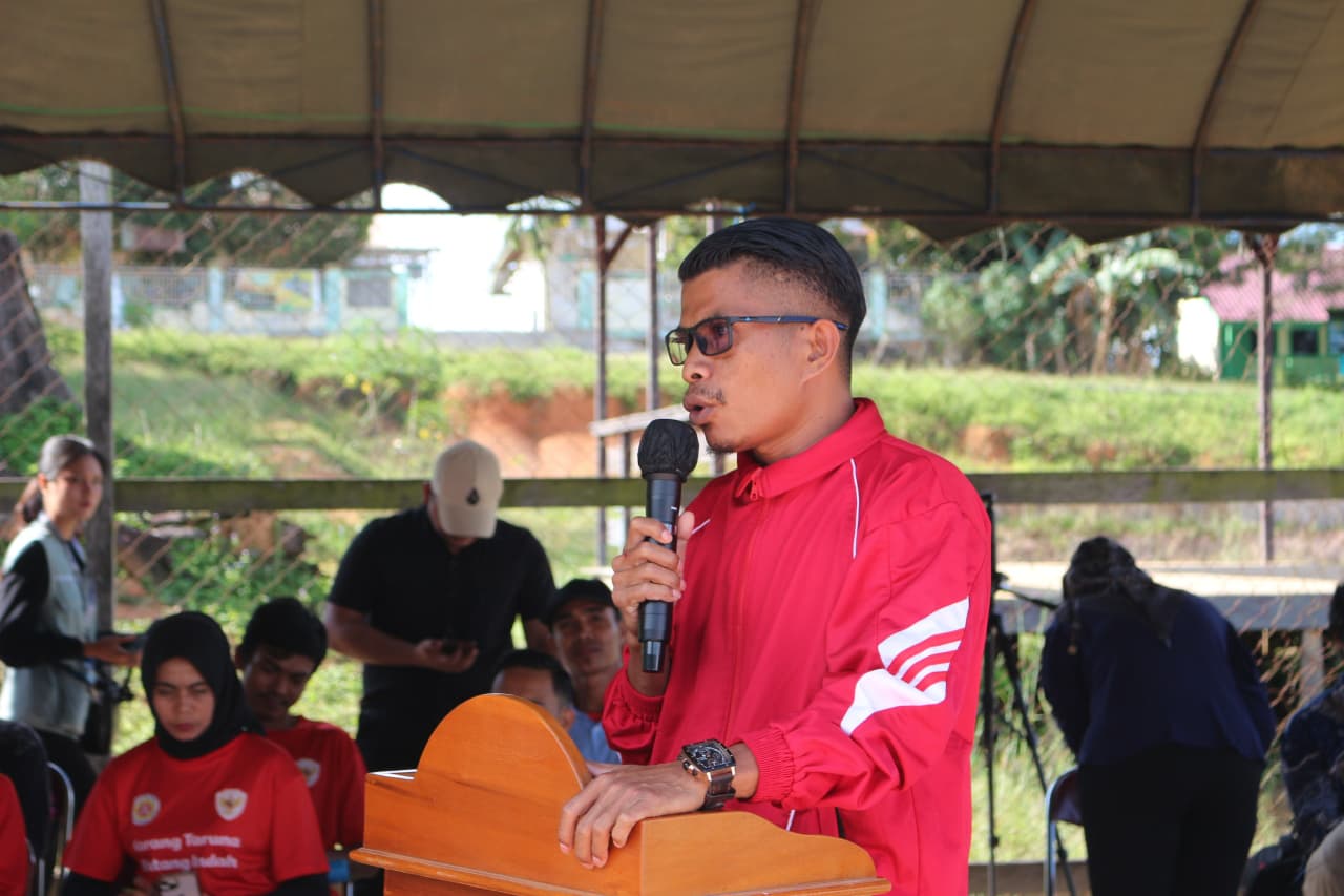 Kepala Desa Tepian Indah, Quirinus Parwono Rasi.