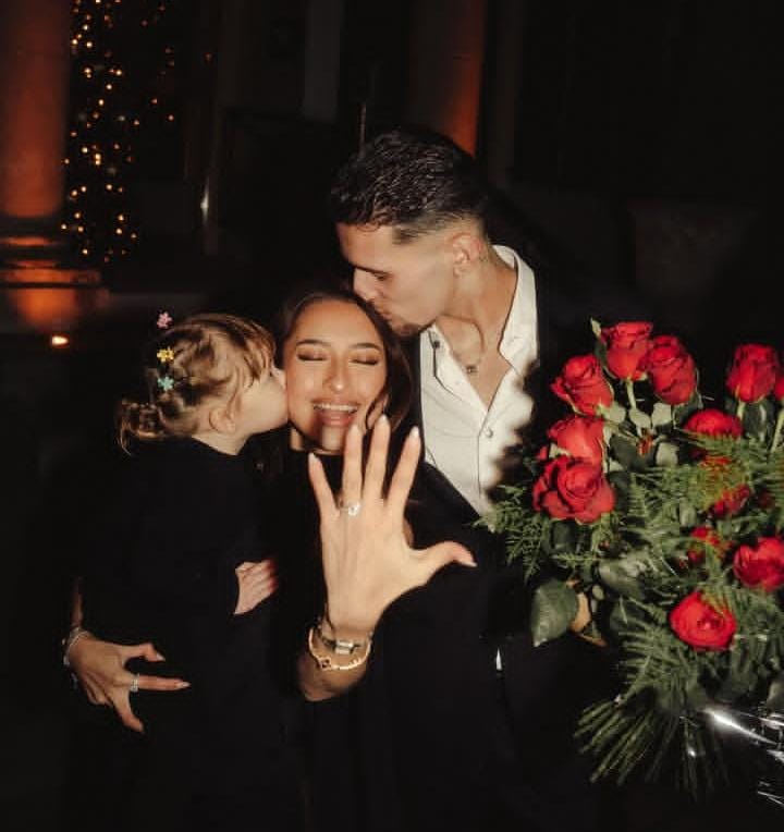 Jennifer Coppen, Justin Hubner, dan putri kecilnya, Kamari Sky Wassink.