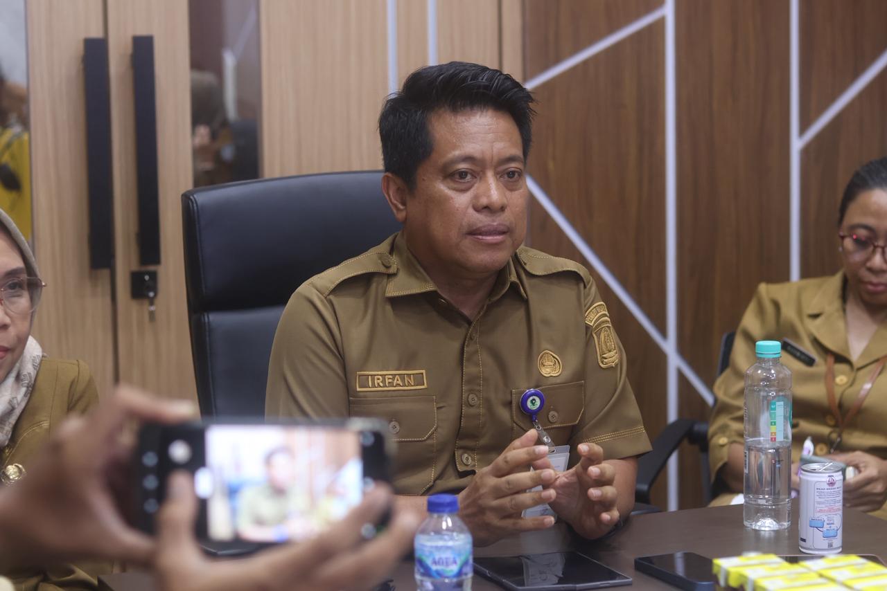 Kepala Disdikbud Balikpapan Irfan Taufik.  &nbsp;